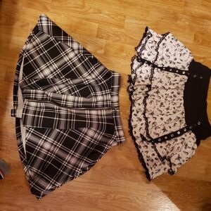 BUNDLE OF 2 Gothic Hot Topic Skirts Size Small